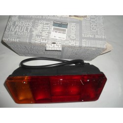 Piloto trasero izquier.